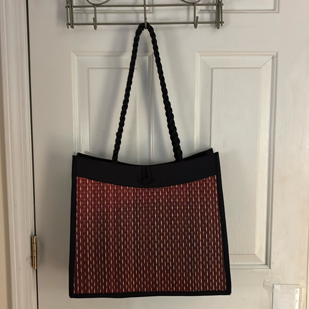 Woven bag tote